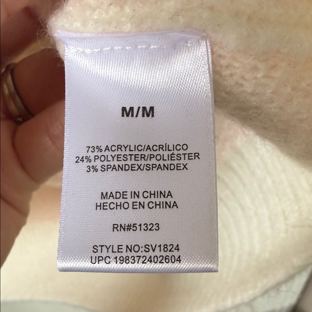 Vince Camuto heart sweater - Picture 7 of 8